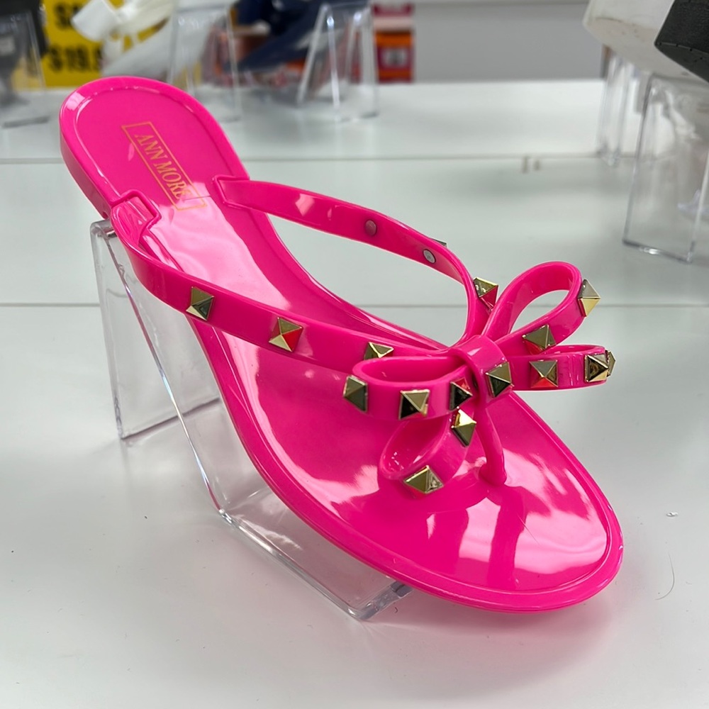 Jelly Bow Rockstud Sandals Fuchsia color